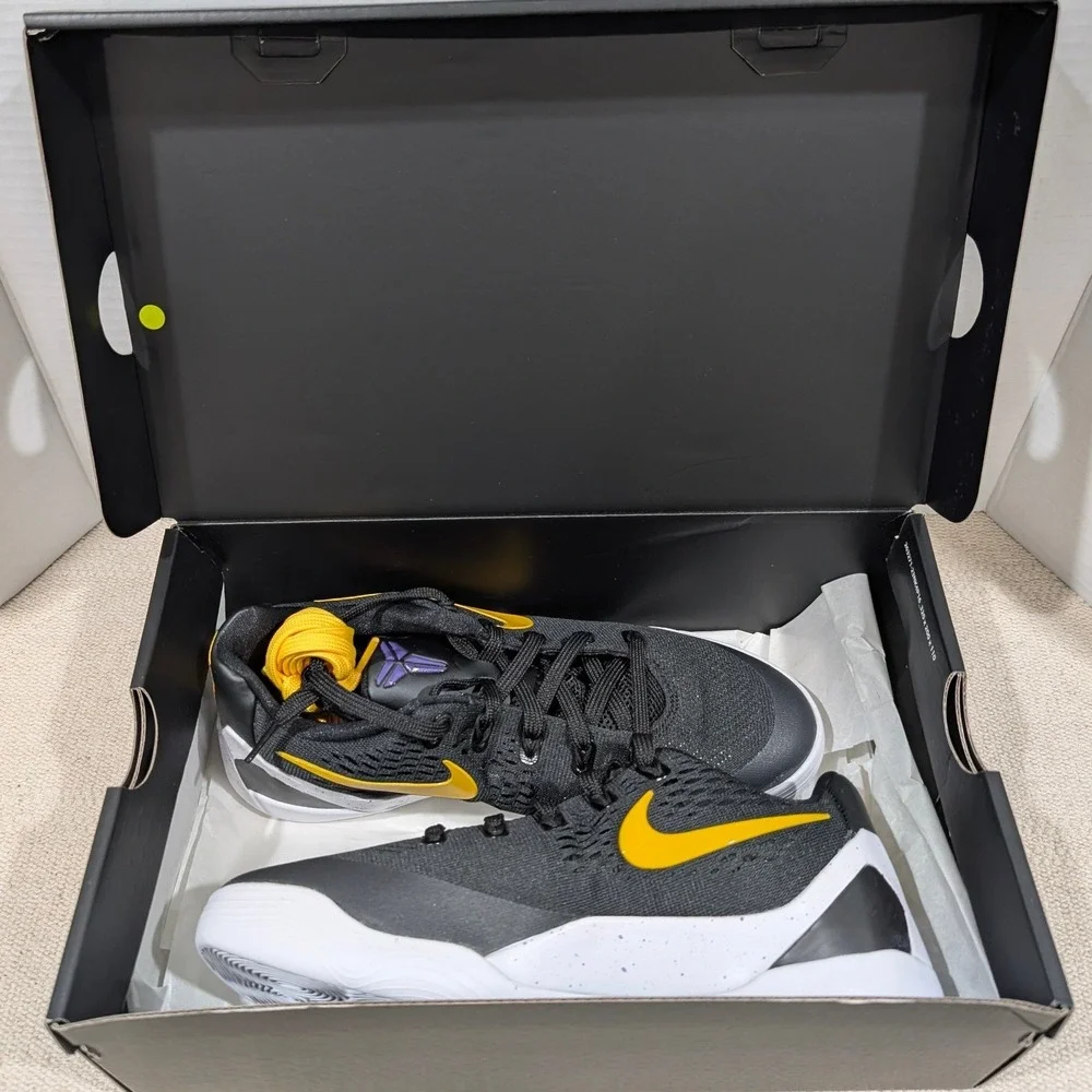 Nike Kobe IX Low EM GS Black University Gold White 6.5Y Women's 8 Sneakers NIB